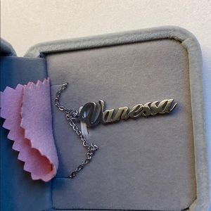 Vanessa necklace